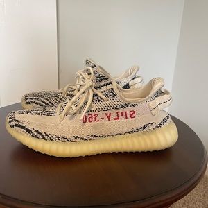 Yeezy boost 350 V2 “ZEBRAS”